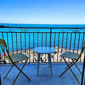 Apartment Coastal Seaview & Balcony Street View, Cefalù